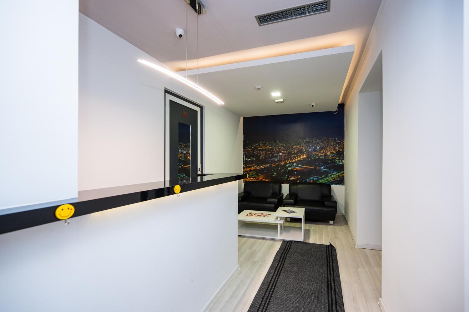 Modern And Design Apartments Near Cathedral Sarajevo Exterior photo
