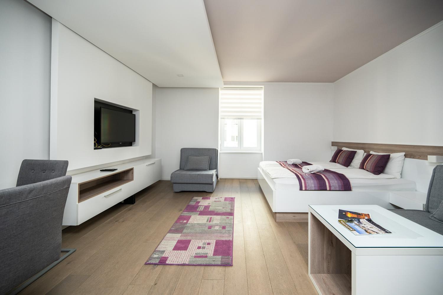 Modern And Design Apartments Near Cathedral Sarajevo Exterior photo